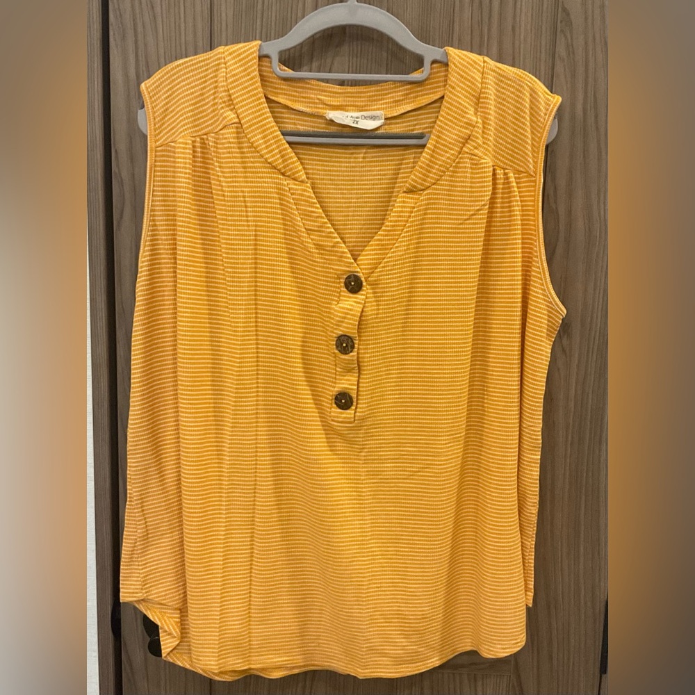 Grand Ave Design Womens Sleeveless V Neck Blouse Size 2X